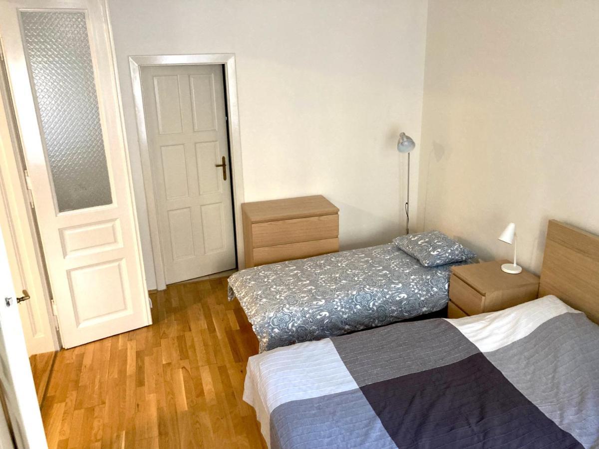 Oltec Apartment Brno Buitenkant foto