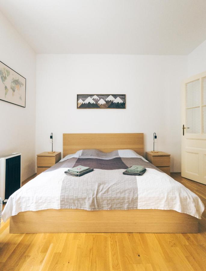 Oltec Apartment Brno Buitenkant foto