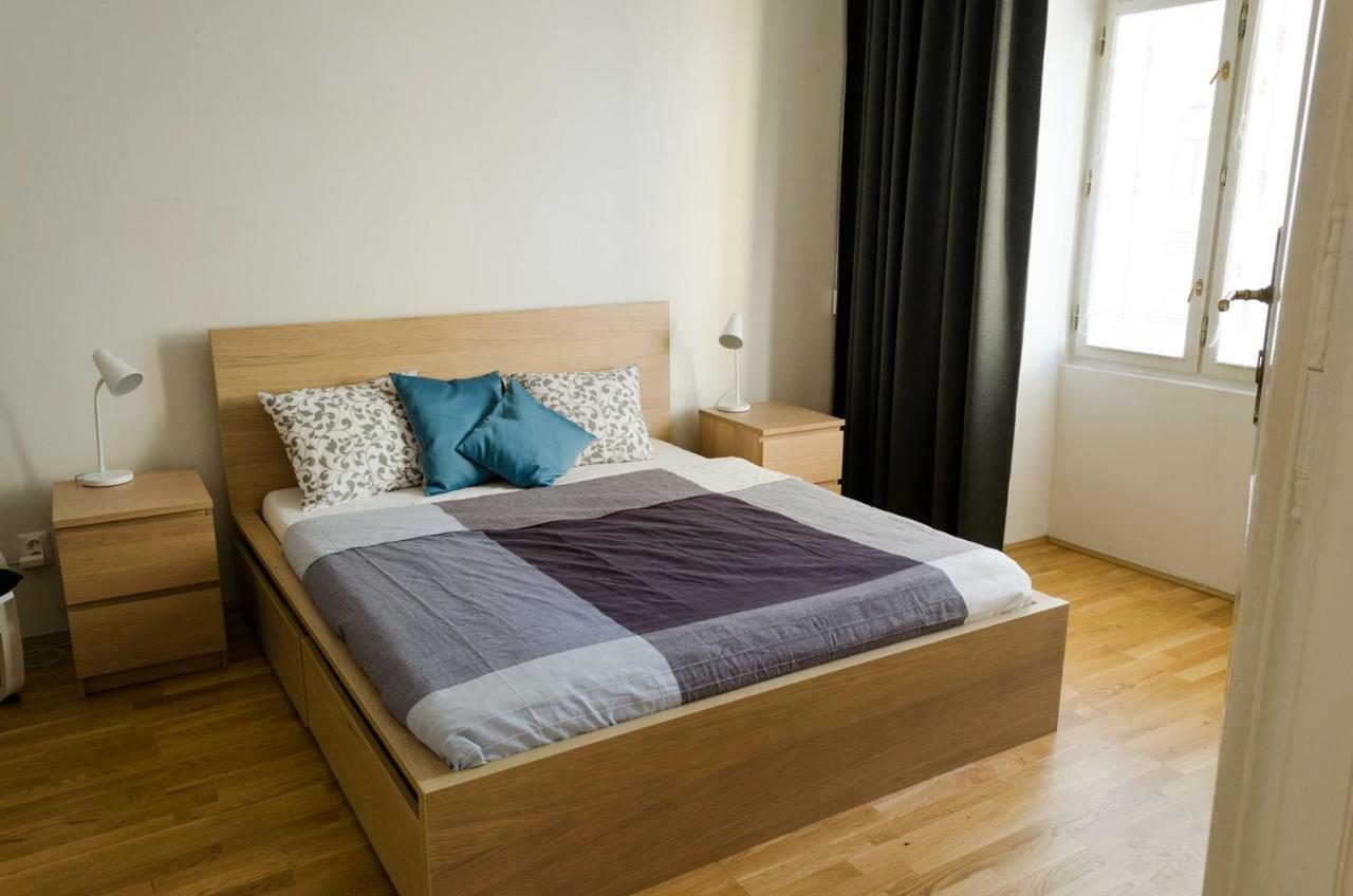 Oltec Apartment Brno Buitenkant foto
